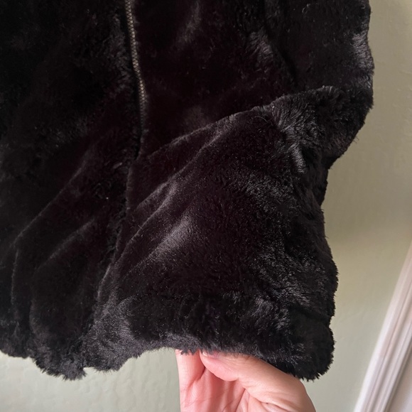 Faux Fur Vest Double-sided Size S/M - Picture 2 of 6